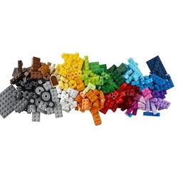 LEGO Medium Creative Brick Box