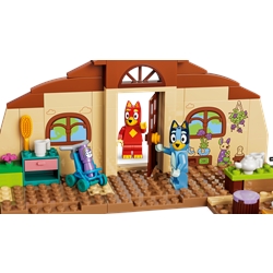 School with Rusty and Bluey