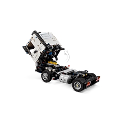 Volvo FMX Truck & EC230 Electric Excavator