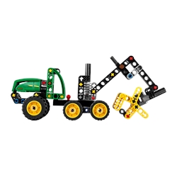 John Deere 1470H Wheeled Harvester