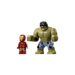 Epic Battle: Hulkbuster vs. The Hulk