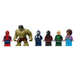 Confronto Épico do Spider-Man contra Hulk